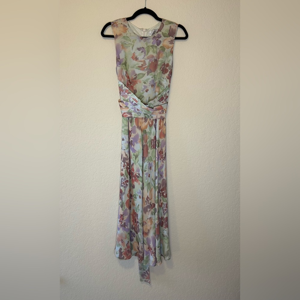 Adrianna Papell 100% Silk Sleeveless Dress